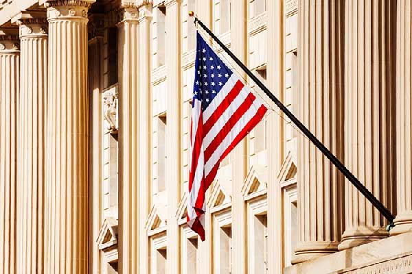 特朗普：将从芝加哥、洛杉矶和波特兰撤走国民警卫队